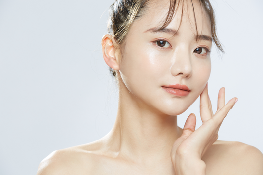 What is a J-Beauty Serum / Essence, Benefits & How to take into your daily skin care